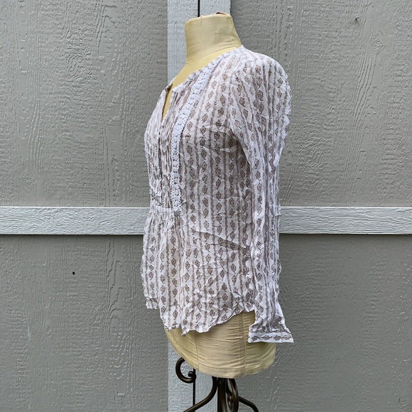 Loft Top Semi-Sheer Womens SMALL Light Weight Cottegecore Shirt‎ Floral Prairie - Picture 3 of 6